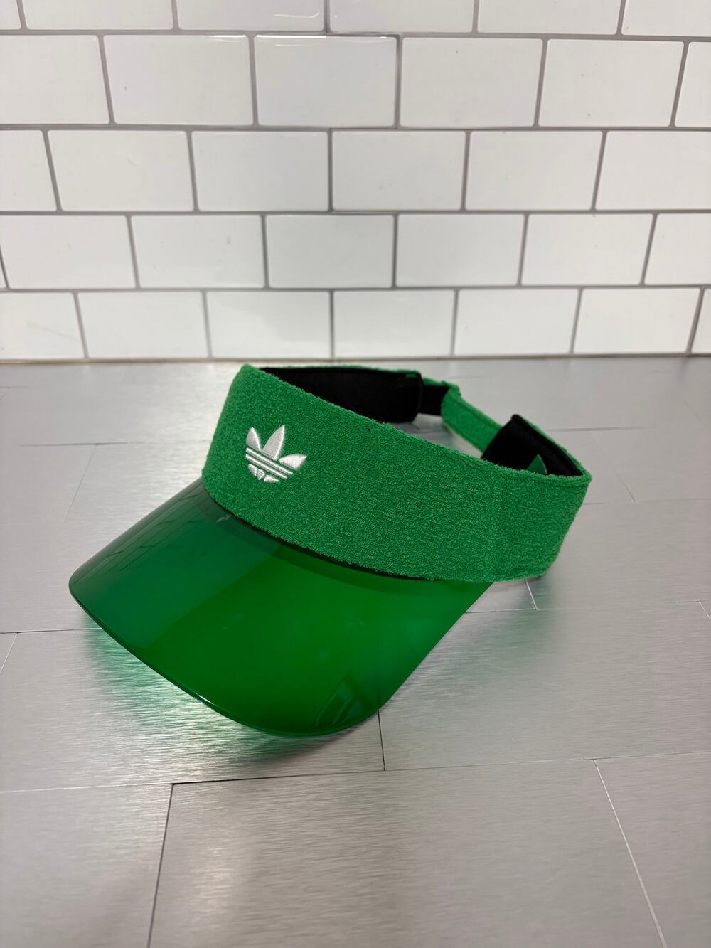 adidas Originals Green Terry Cloth Visor Hat – Trefoil Golf Tennis Sun Visor